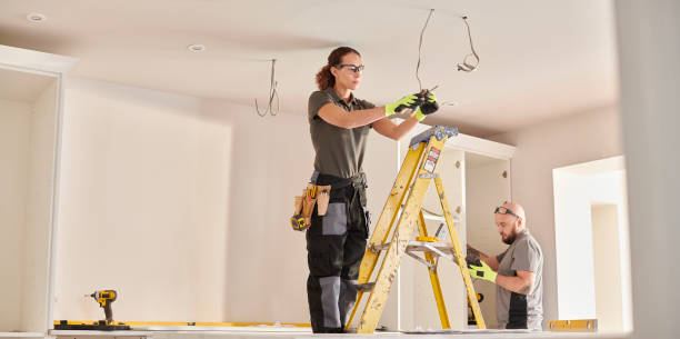 Best Licensed Electrician  in Dexter, GA
